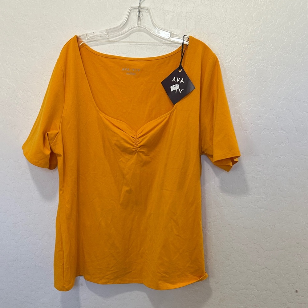 NWT new Ava & Viv Women's yellow orange Tee Womens plus size 2X cotton blend‎ s